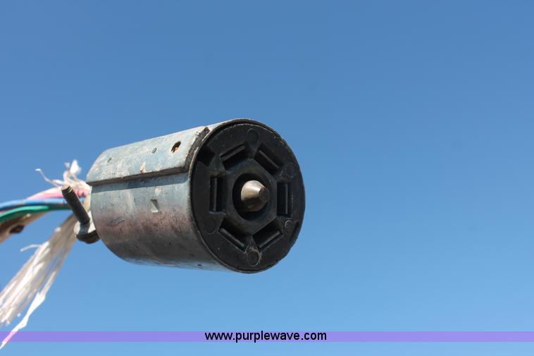 image for item H5940 2007 Load Max trailer