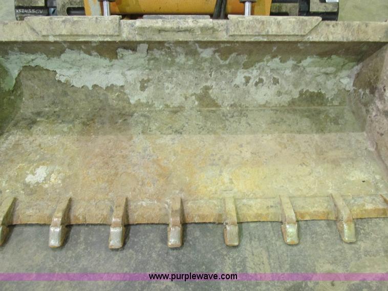 image for item H7596 2012 Case TV380 skid steer