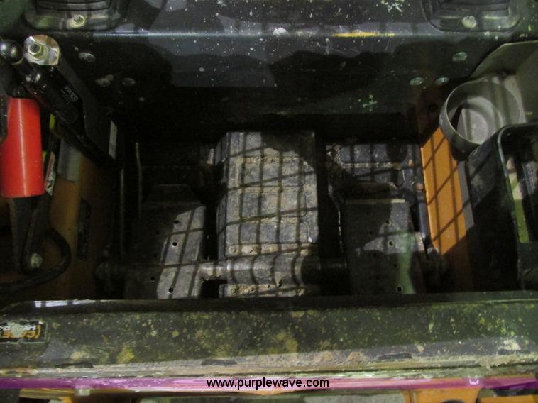 image for item H7596 2012 Case TV380 skid steer