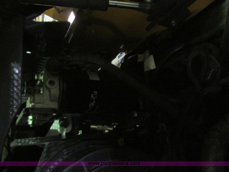 image for item H7596 2012 Case TV380 skid steer