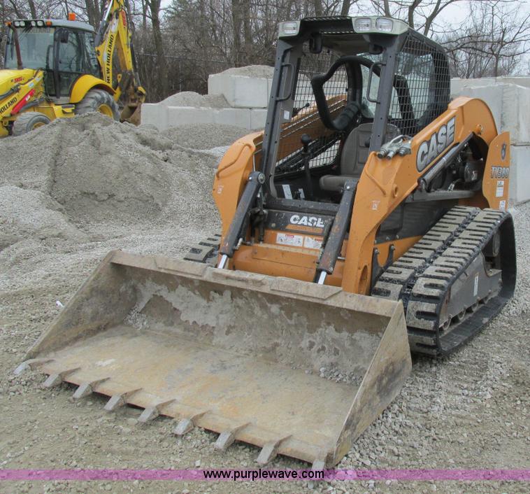image for item H7596 2012 Case TV380 skid steer