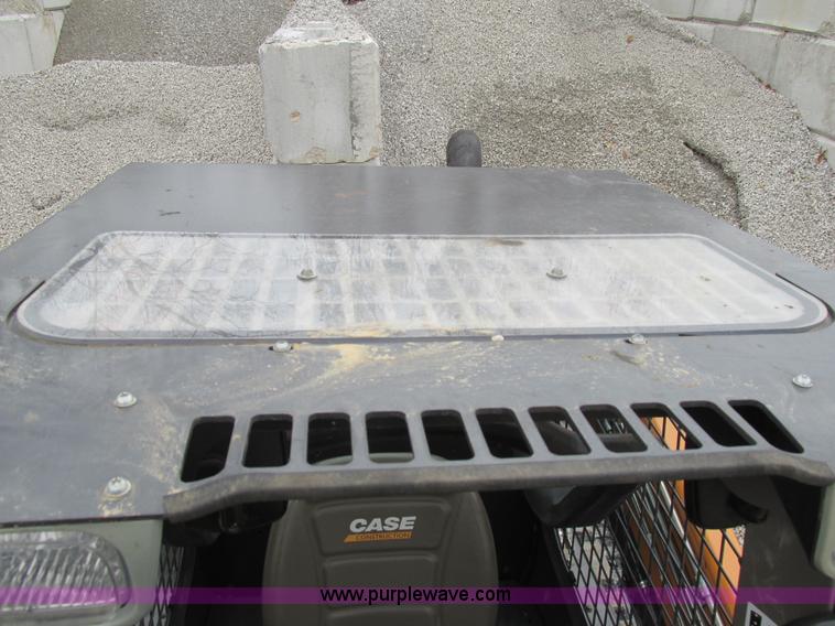 image for item H7596 2012 Case TV380 skid steer