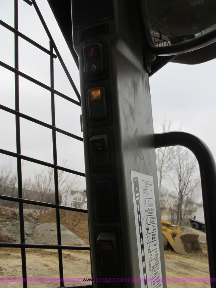 image for item H7596 2012 Case TV380 skid steer
