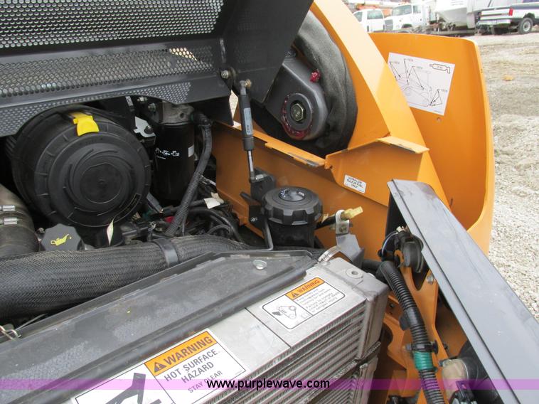 image for item H7596 2012 Case TV380 skid steer