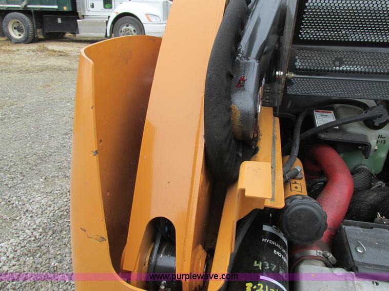image for item H7596 2012 Case TV380 skid steer