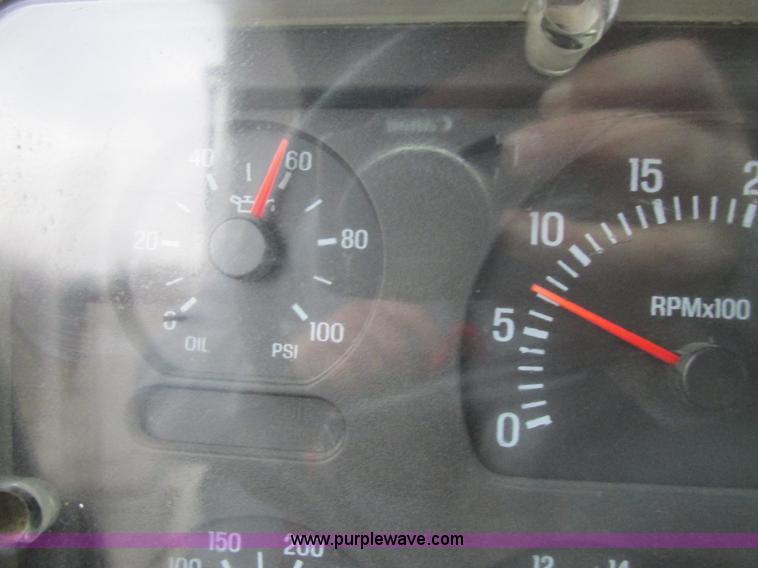 image for item H7597 1999 Sterling L8513 dump truck