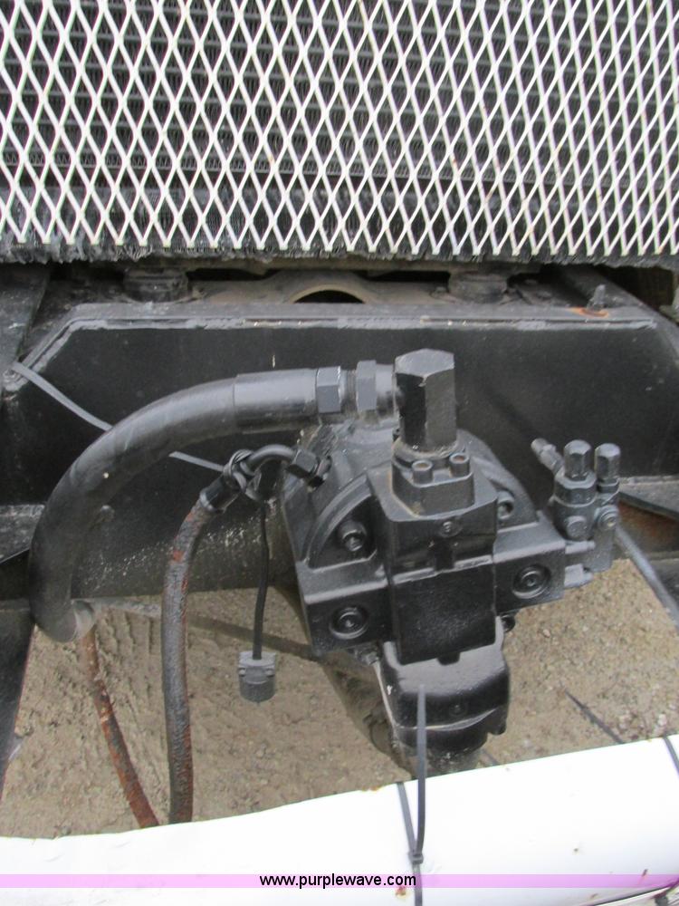 image for item H7597 1999 Sterling L8513 dump truck