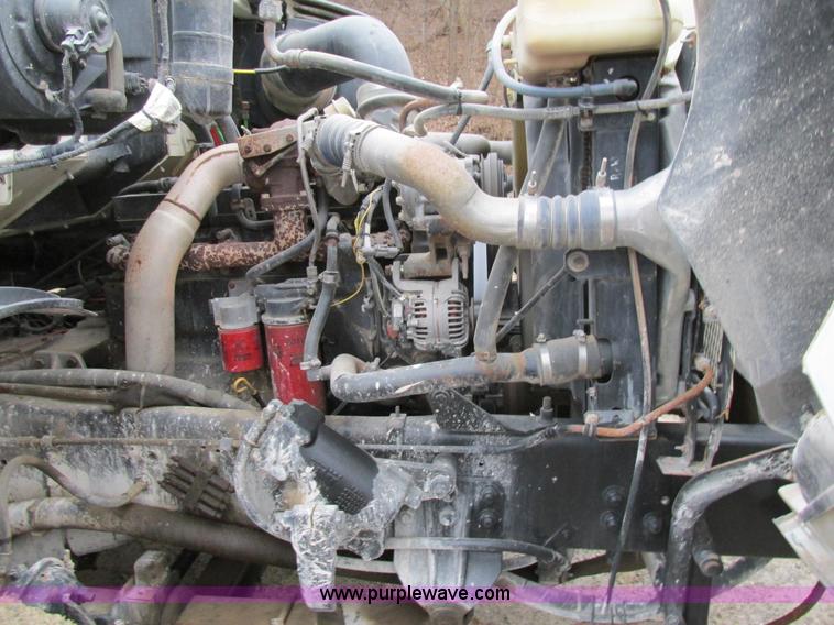 image for item H7597 1999 Sterling L8513 dump truck