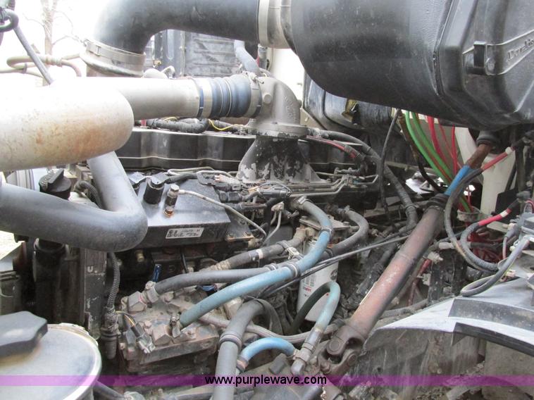 image for item H7597 1999 Sterling L8513 dump truck