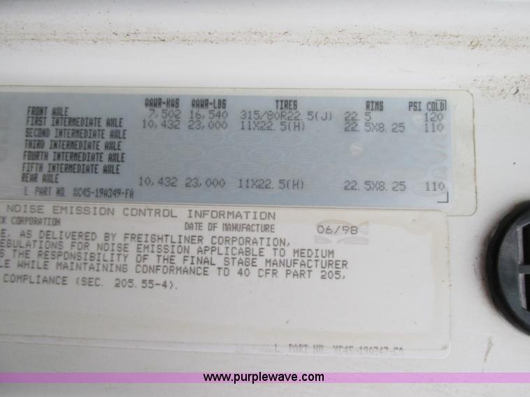 image for item H7597 1999 Sterling L8513 dump truck