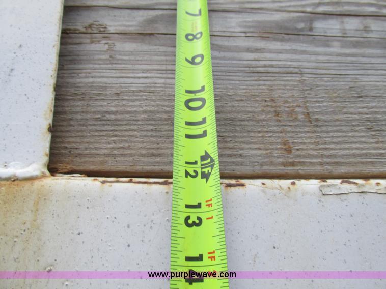 image for item H7597 1999 Sterling L8513 dump truck