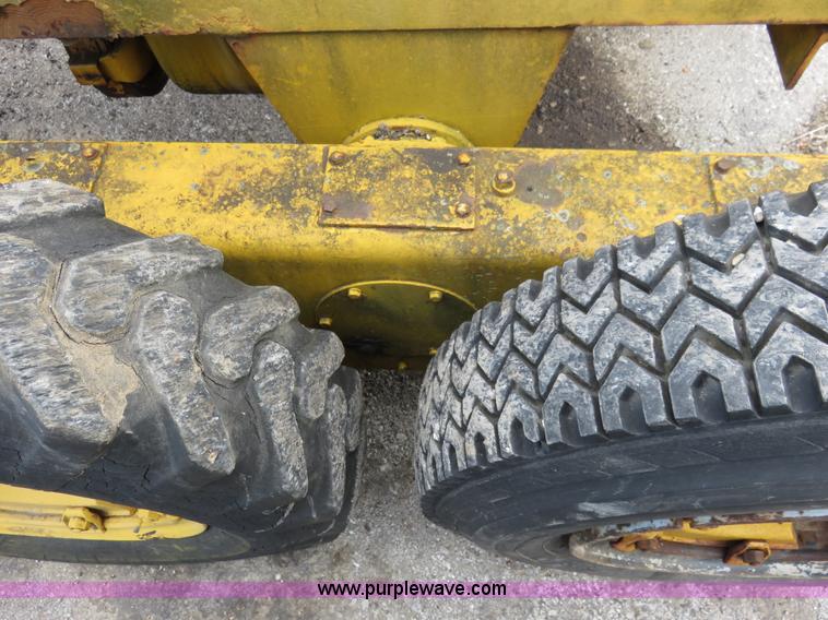 image for item I2436 1969 Allis Chalmers D rigid motor grader