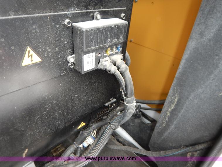 image for item I5073 2004 Olympian G100F3S generator