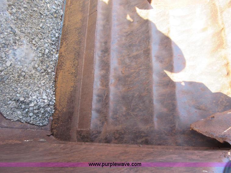 image for item I6850 1974 Ford dump truck