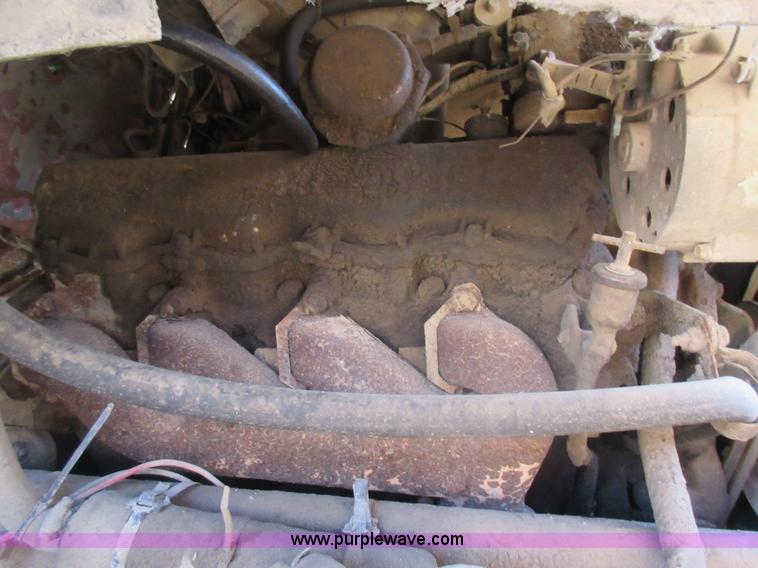 image for item I6850 1974 Ford dump truck