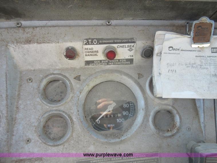 image for item I6850 1974 Ford dump truck