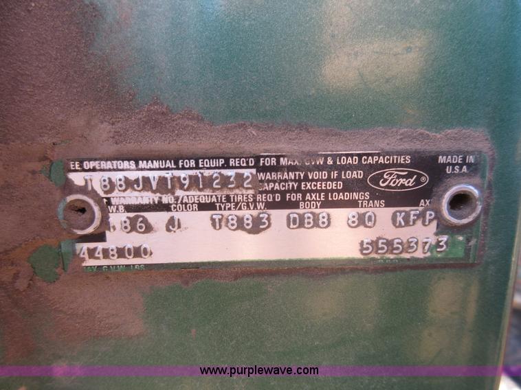 image for item I6850 1974 Ford dump truck