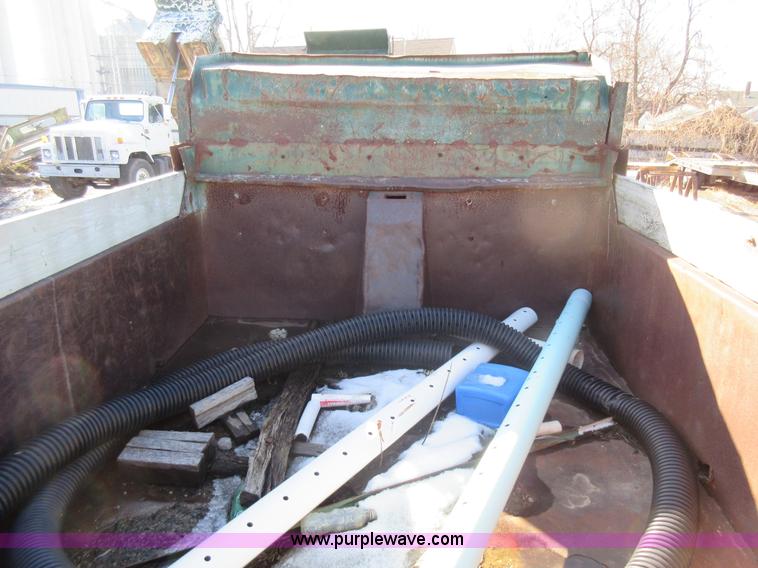 image for item I6851 1984 GMC Brigadier dump truck