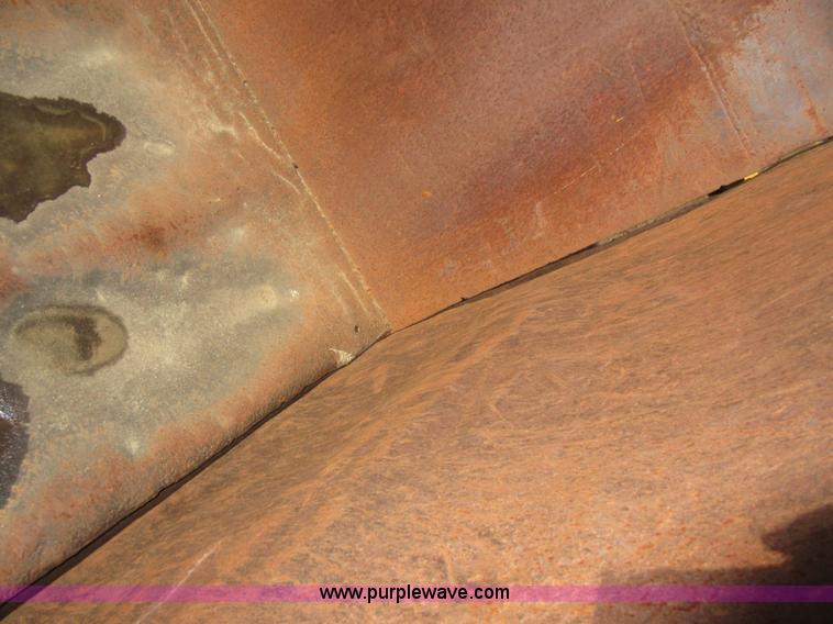 image for item I6851 1984 GMC Brigadier dump truck