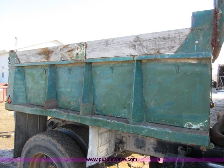 image for item I6851 1984 GMC Brigadier dump truck