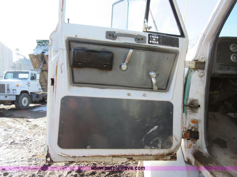 image for item I6851 1984 GMC Brigadier dump truck