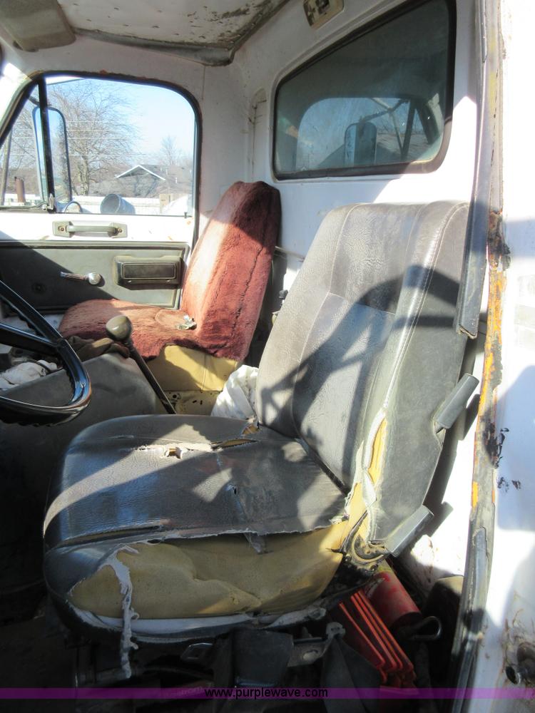 image for item I6851 1984 GMC Brigadier dump truck