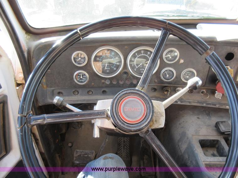 image for item I6851 1984 GMC Brigadier dump truck