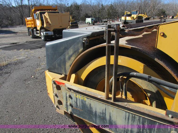 image for item I8770 Hypac C766C double drum roller