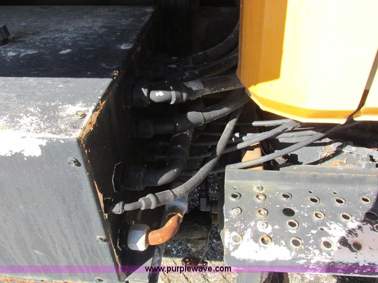 image for item I8774 2001 Freightliner FL70 dump truck