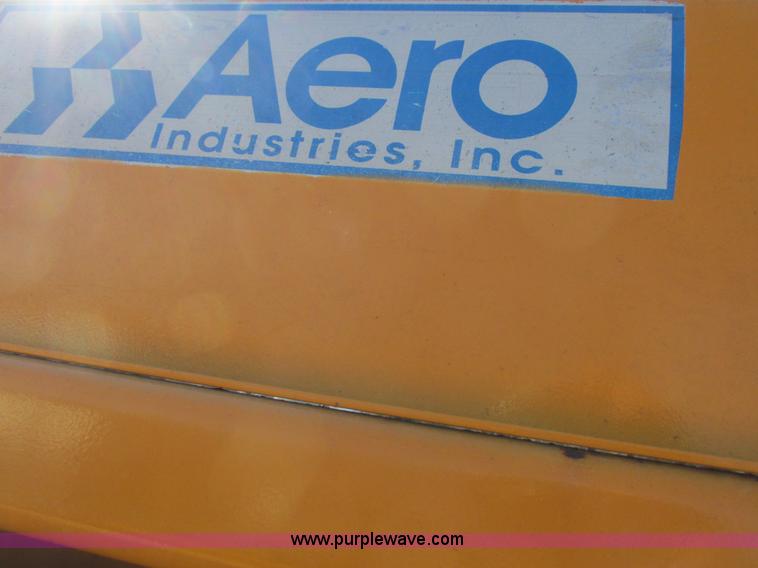 image for item I8774 2001 Freightliner FL70 dump truck