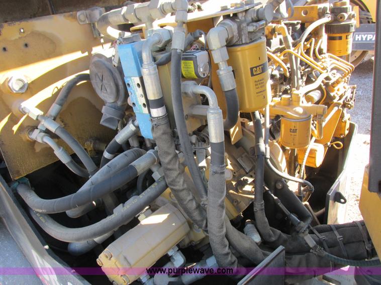 image for item I8777 2001 Caterpillar CB334D double drum roller