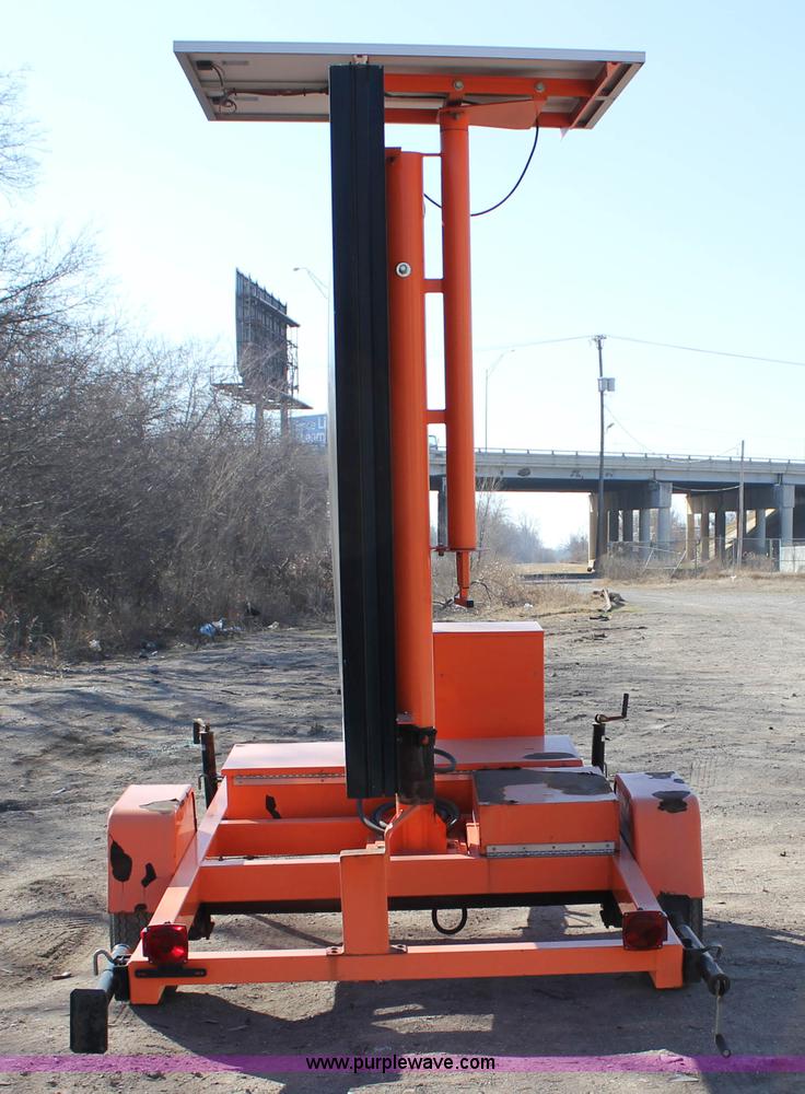 image for item J2296 2007 K&K Systems message trailer