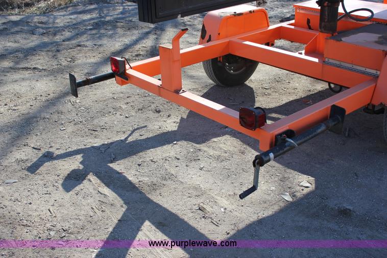 image for item J2296 2007 K&K Systems message trailer