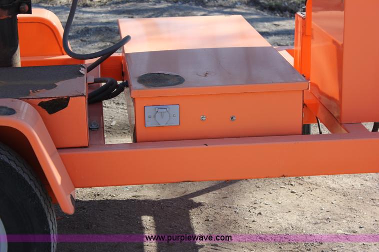 image for item J2296 2007 K&K Systems message trailer