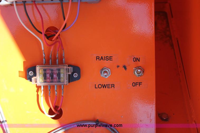 image for item J2296 2007 K&K Systems message trailer