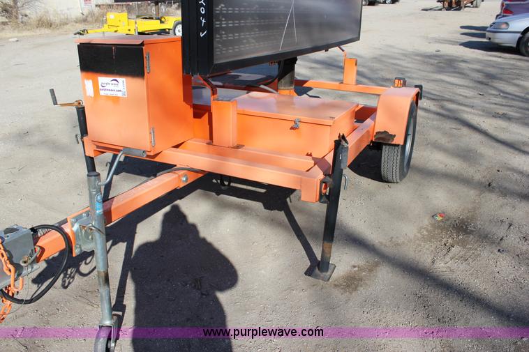 image for item J2296 2007 K&K Systems message trailer