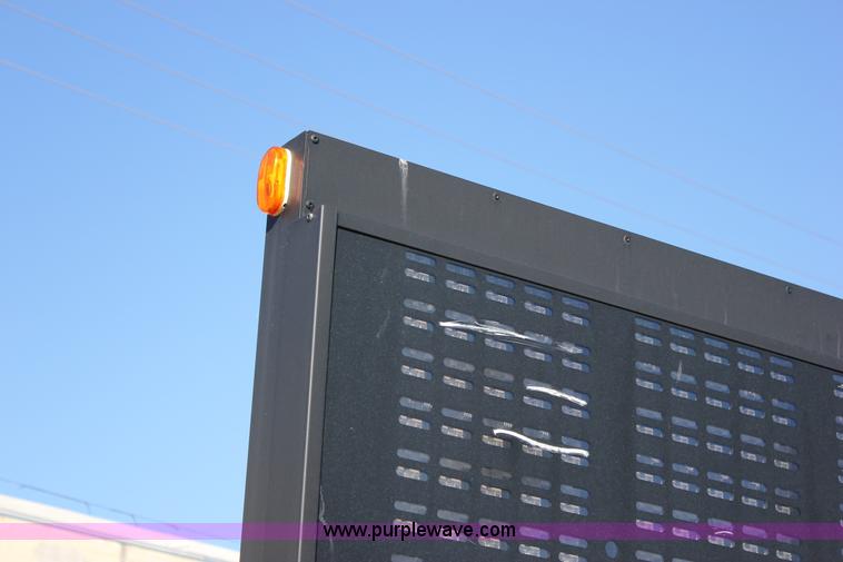 image for item J2297 2009 American Signal Company message board trailer