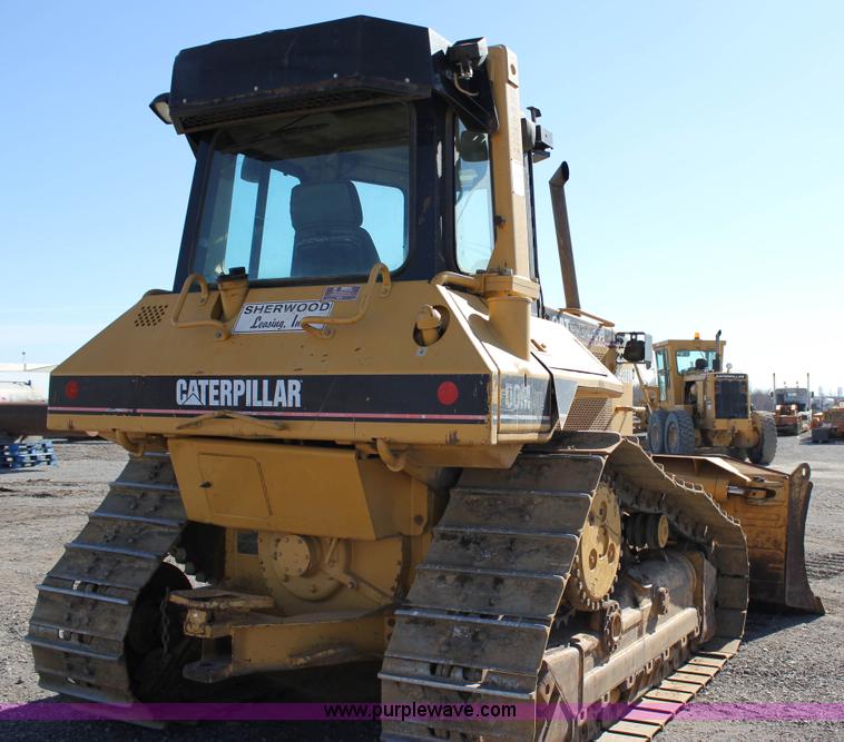 image for item J2304 2002 Caterpillar D6 MXL dozer