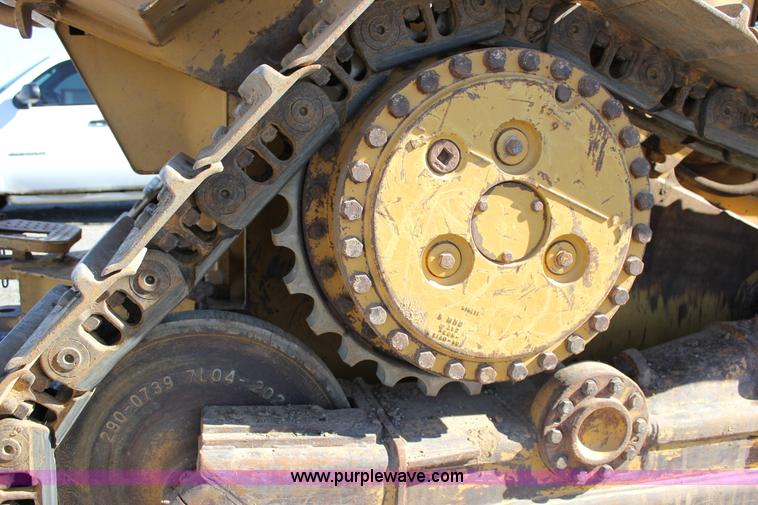 image for item J2304 2002 Caterpillar D6 MXL dozer