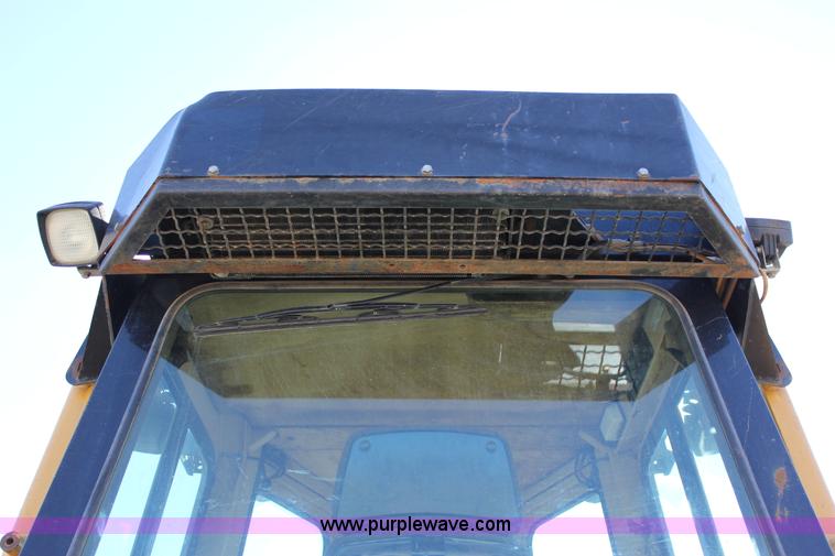 image for item J2304 2002 Caterpillar D6 MXL dozer