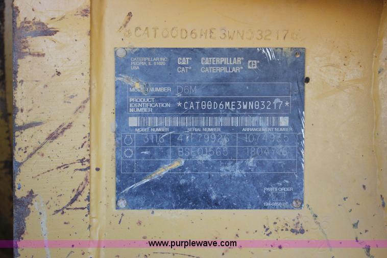 image for item J2304 2002 Caterpillar D6 MXL dozer