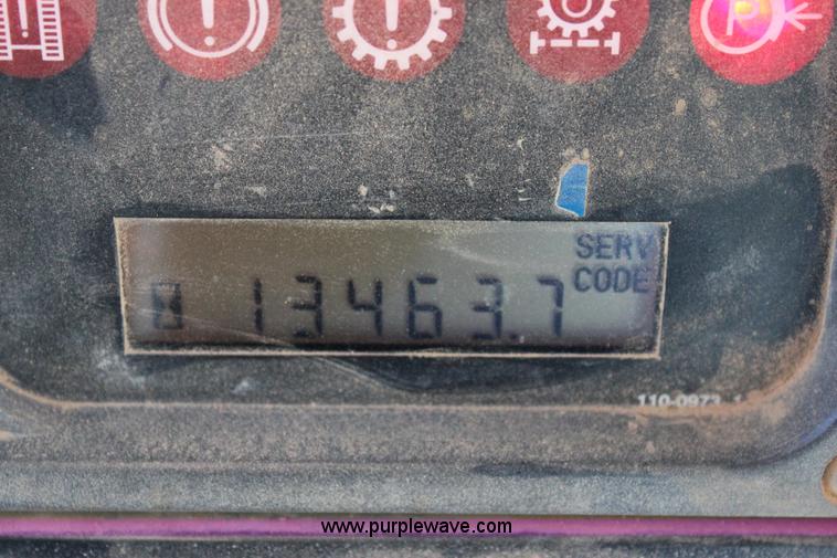 image for item J2304 2002 Caterpillar D6 MXL dozer