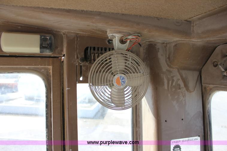 image for item J2305 1988 Caterpillar 140G articulated motor grader