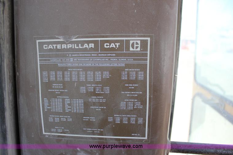 image for item J2305 1988 Caterpillar 140G articulated motor grader