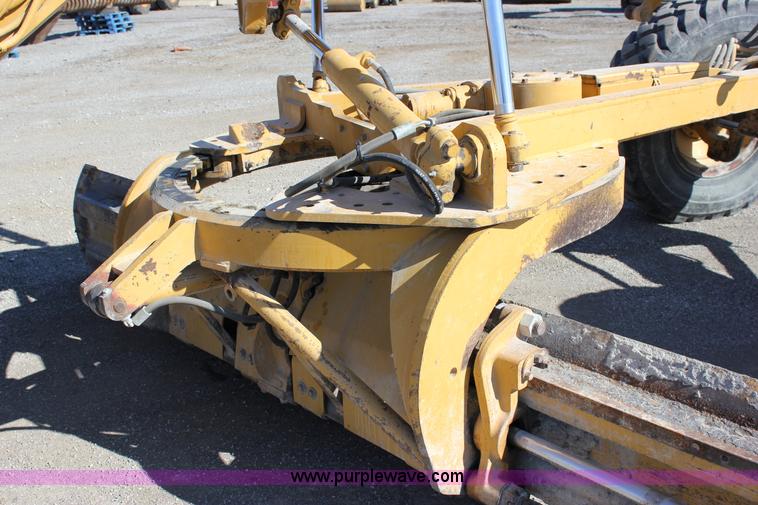 image for item J2305 1988 Caterpillar 140G articulated motor grader