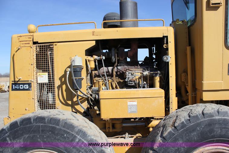 image for item J2305 1988 Caterpillar 140G articulated motor grader