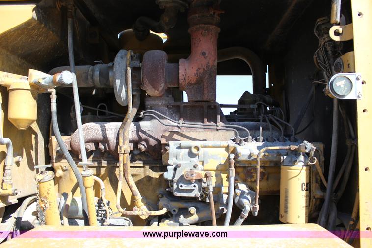 image for item J2305 1988 Caterpillar 140G articulated motor grader