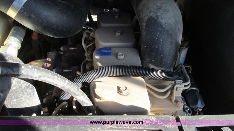 image for item K2004 2005 Ingersoll Rand DD70 vibratory smooth double drum roller