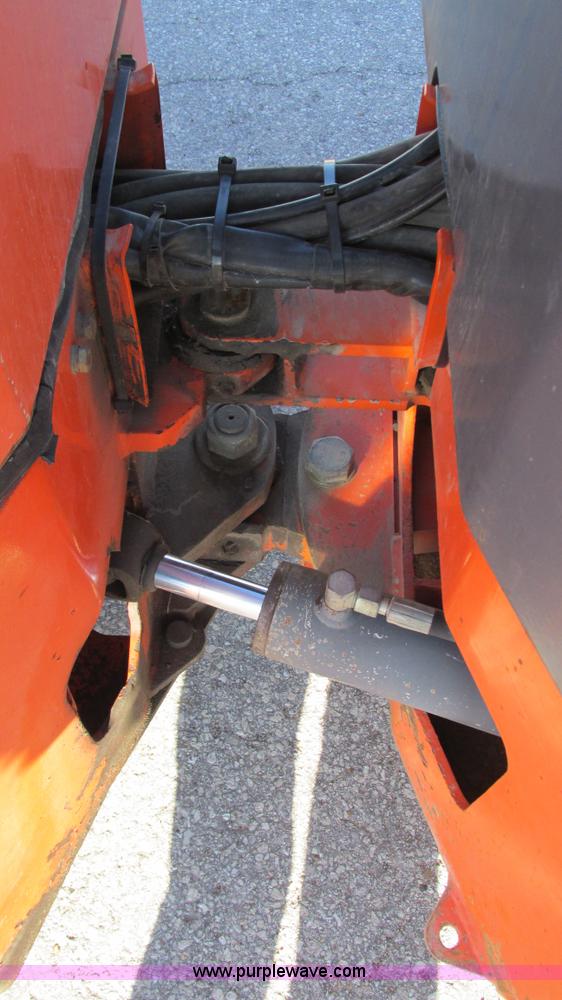 image for item K2005 2002 Hamm HD12 vibratory smooth double drum roller