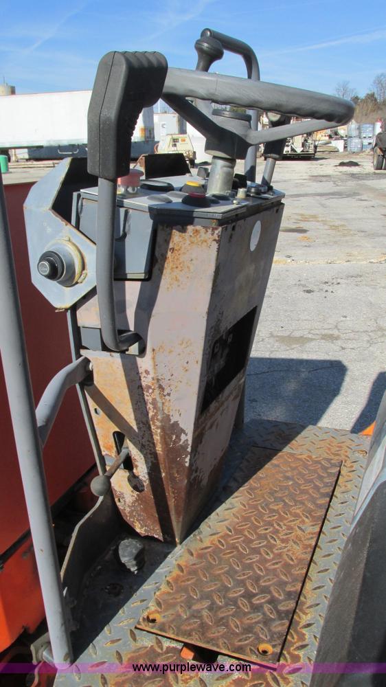 image for item K2005 2002 Hamm HD12 vibratory smooth double drum roller